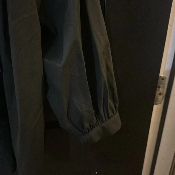 Rails Black V-Neck Blouse - Picture 6 of 8